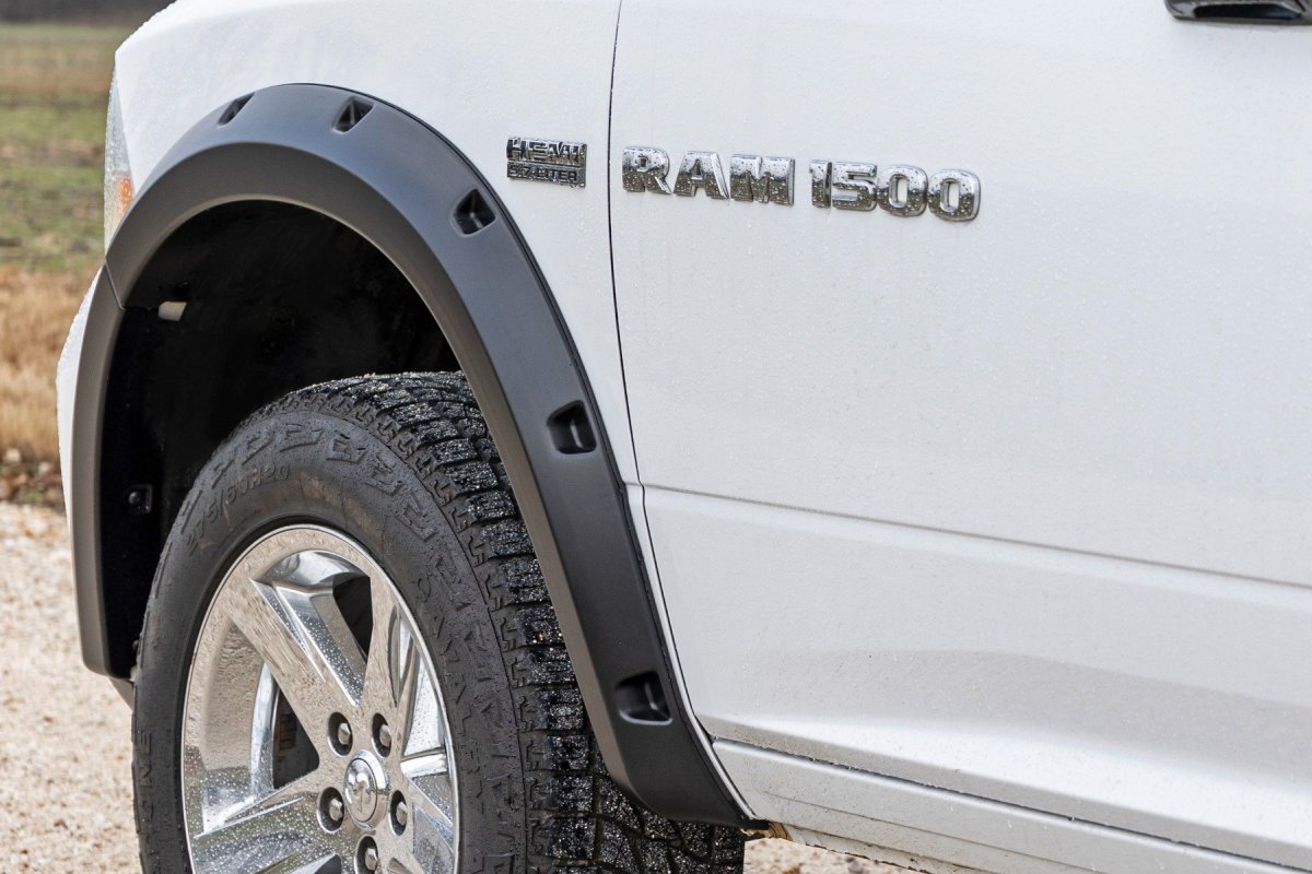 Dodge Ram 1500 Fender Flares - Rough Country - Pocket - Flat-Black - '09-'10